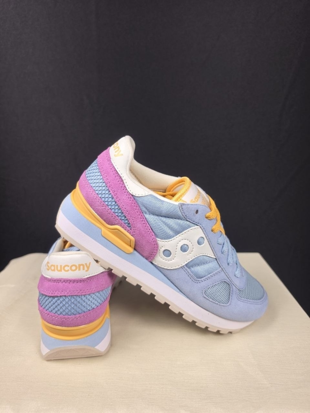 Saucony Shadow OG Women’s "Blue Sky / White" Sales Sample – Size 7 US